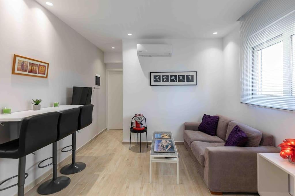 Luxury Cozy Appartment In The City Center Rhodes City Eksteriør billede